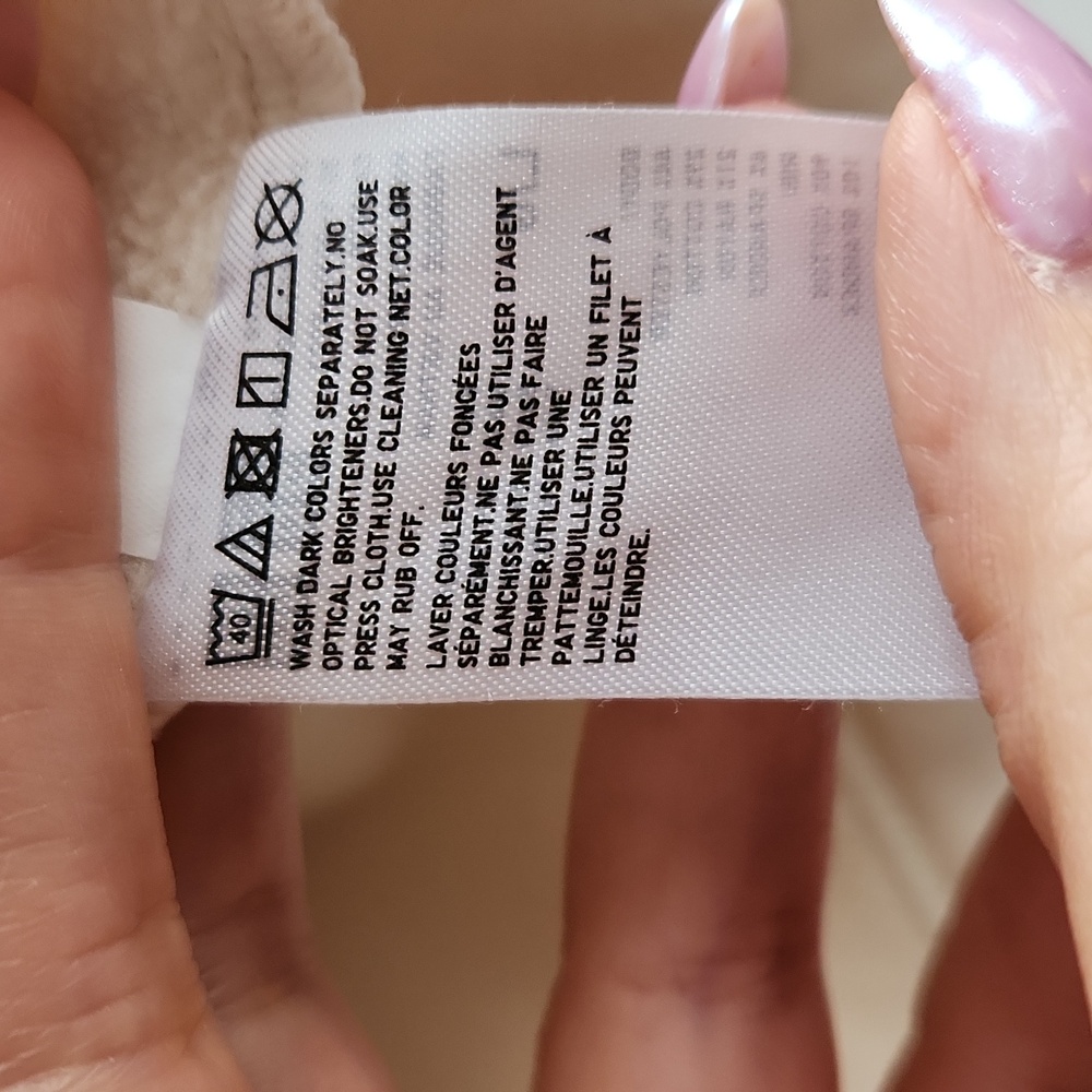 Uniqlo Cream Sweatshirt, Size L - Picture 3 of 12